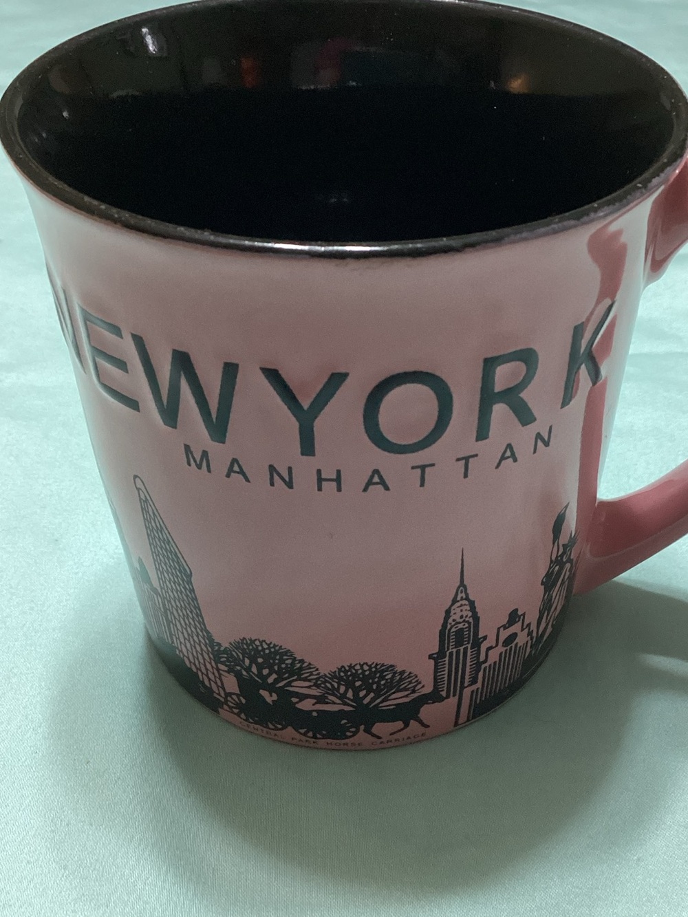 New York Manhattan Cityscape Pink Souvenir Collector Coffee Cup Mug
